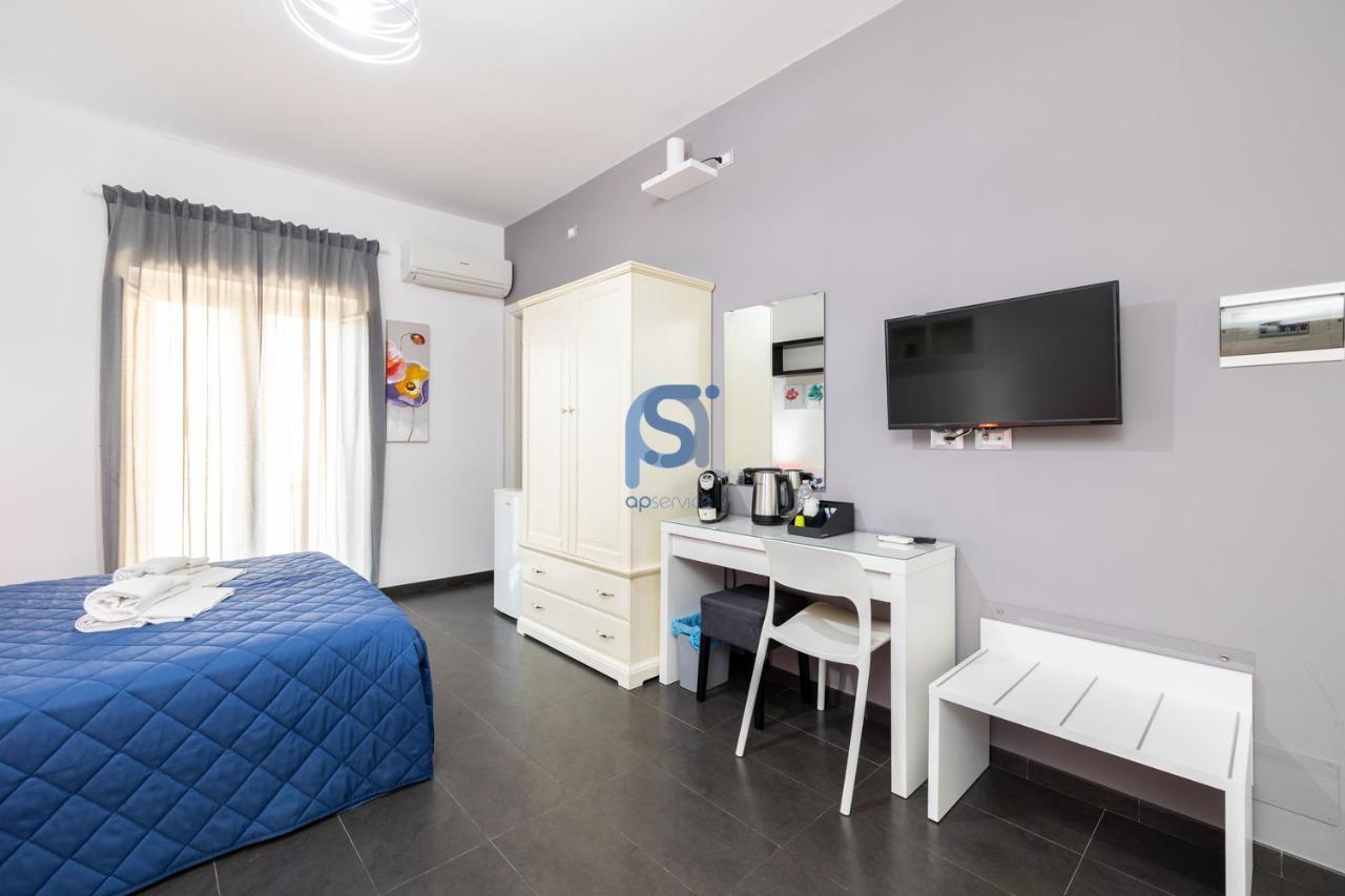 Il Vittoria Apartment Ласкари Екстериор снимка